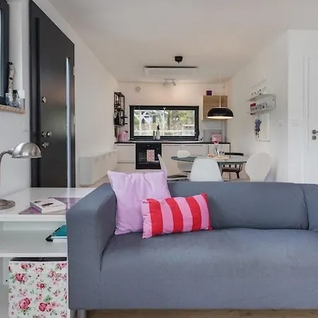 By Wise Ka With Sauna Дом отдыха *